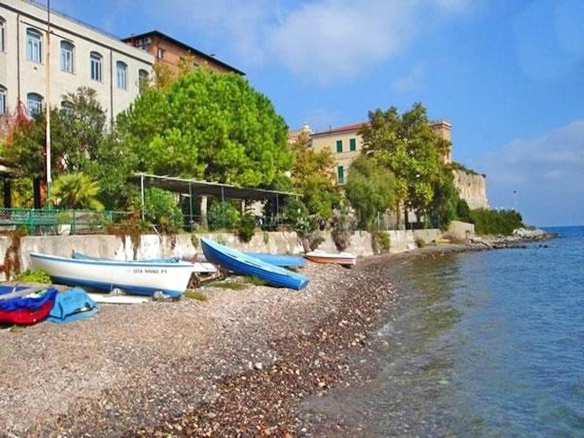 Albergo Ape Elbana Portoferraio Bagian luar foto