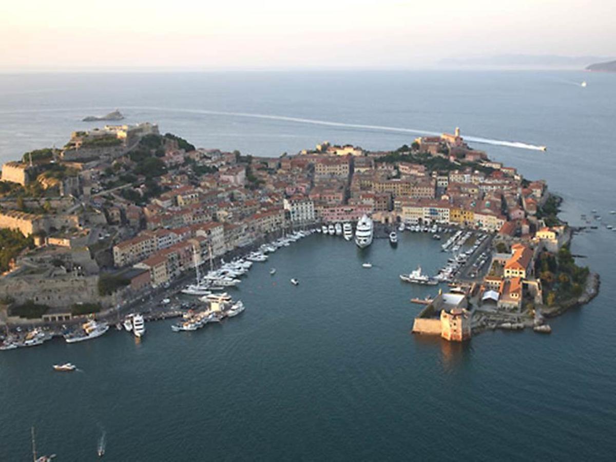 Albergo Ape Elbana Portoferraio Bagian luar foto